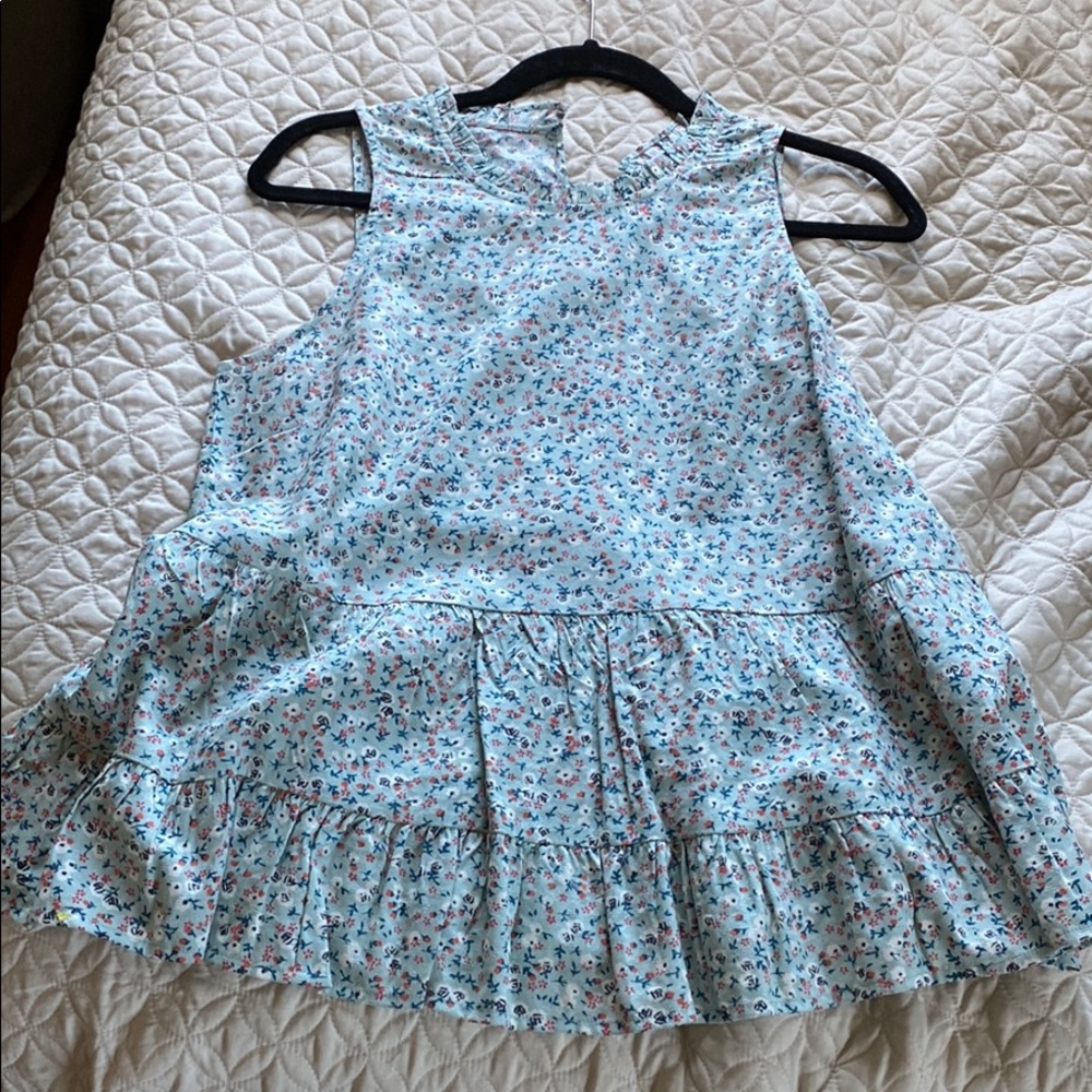 Universal Threads spring top